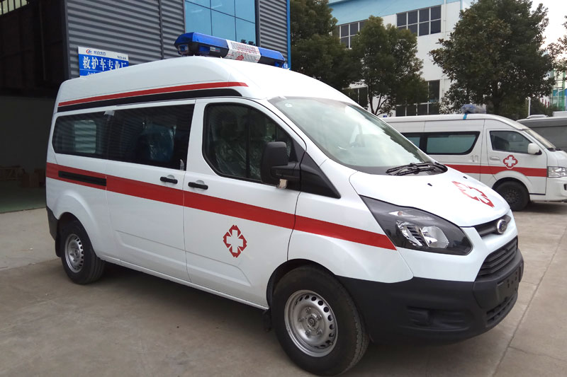 新全順中軸柴油救護車