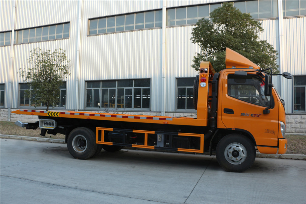 福田奧鈴一拖二藍(lán)牌清障車(chē)