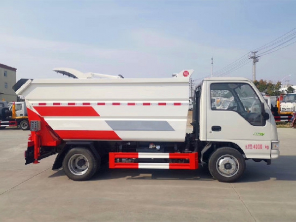 江淮康鈴國(guó)六4方無泄漏壓縮式垃圾車