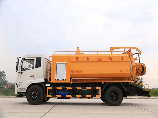 東風天錦12方清洗吸污 聯(lián)合疏通車