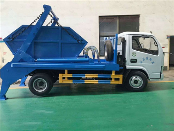 東風小多利卡擺臂式垃圾車（藍牌5方）