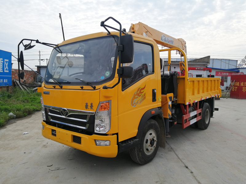 重汽豪曼藍(lán)牌/黃牌5噸隨車吊