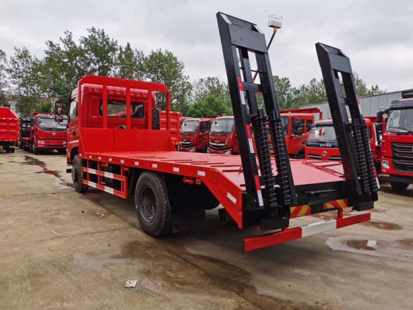 國六東風(fēng)D17-H平板拖車