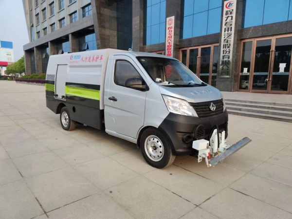 長安2.5方路面養護車，清洗車多少錢